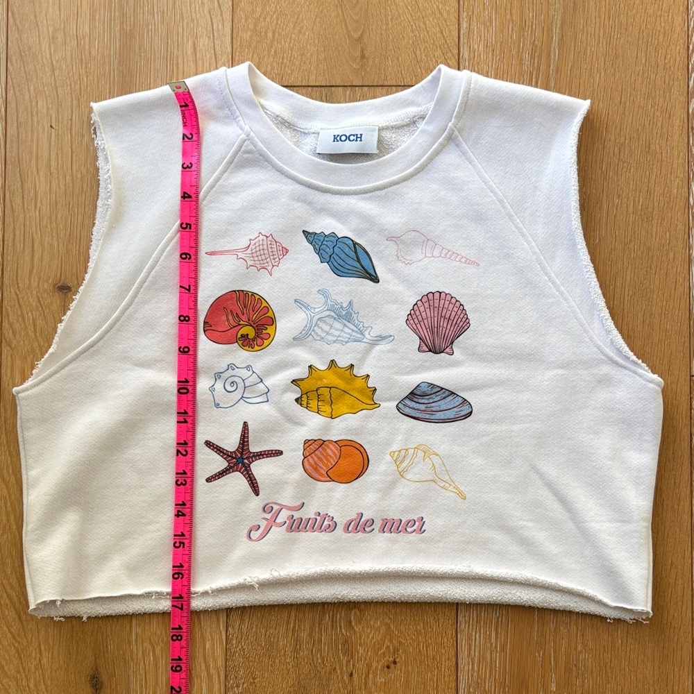 Koch Seashell Graphic Crop sweatshirt top